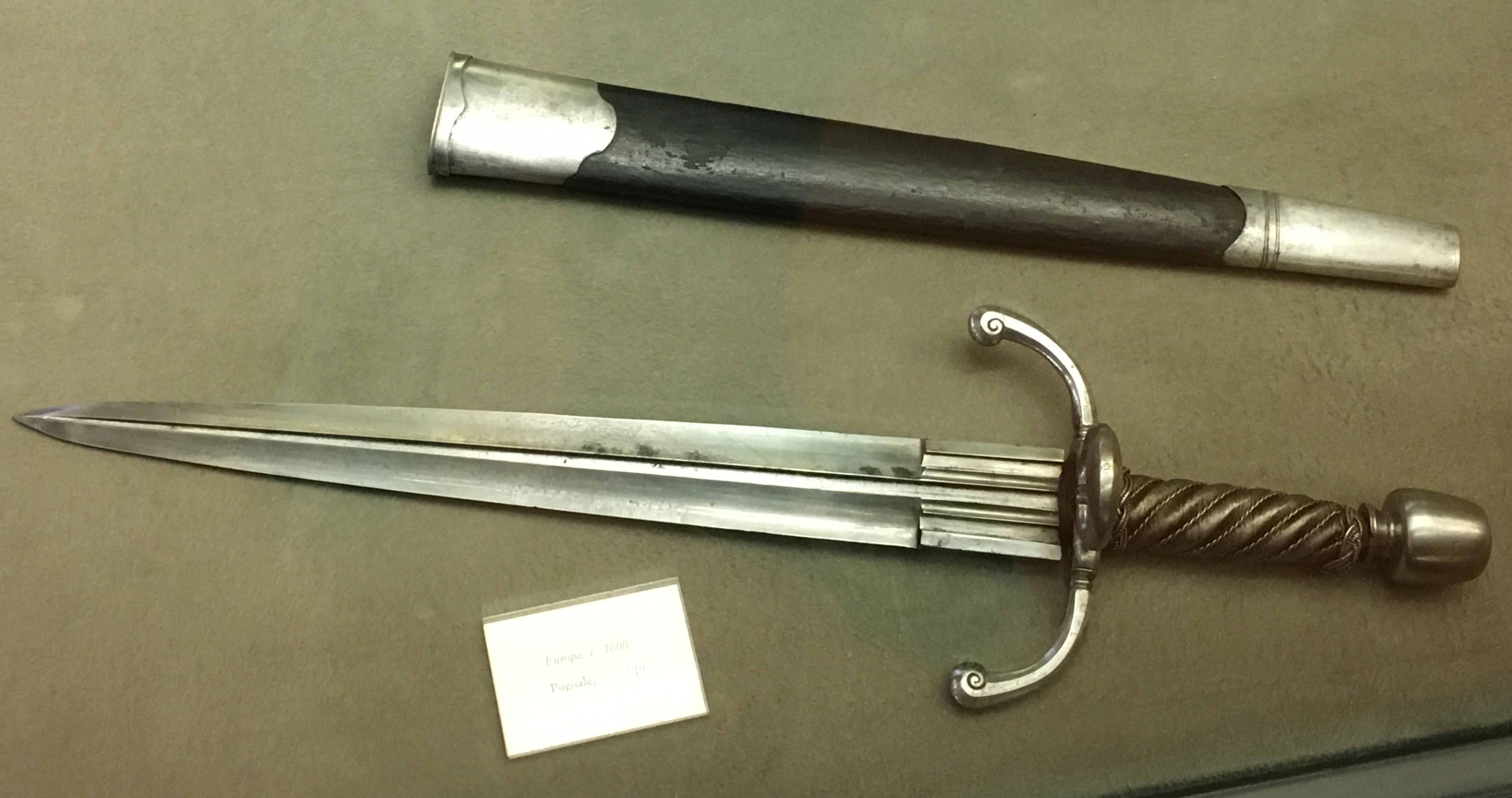 daga pugnale bologna